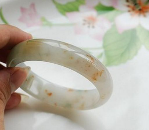 翡翠中有这样的金丝，价格立马翻几倍  第8张