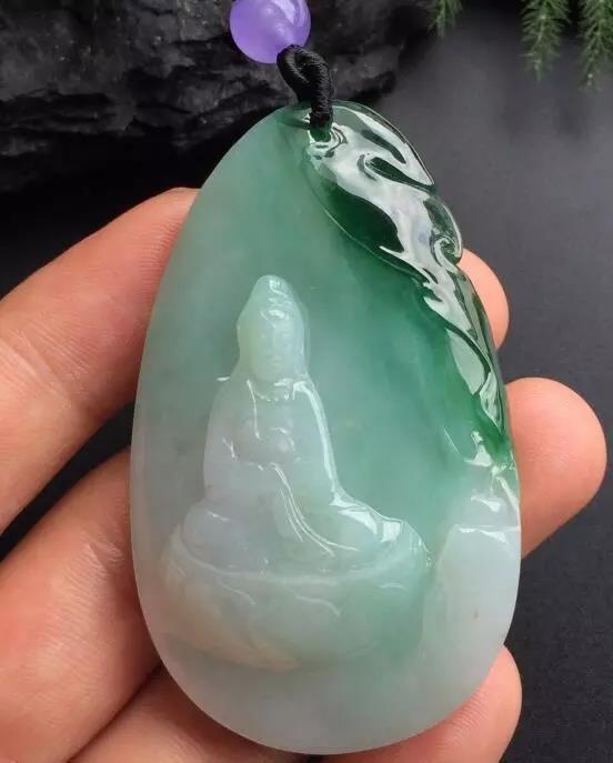 油青翡翠抛光翡翠收藏：翡翠价格涨得再飞，买了有这些情况的也就和你无关  第5张
