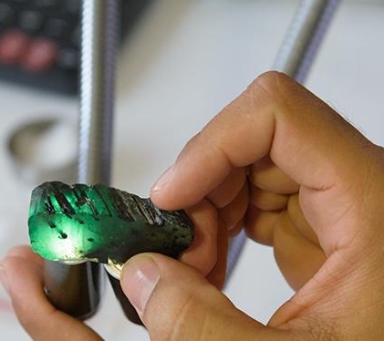 为什么祖母绿克拉普遍小？大克拉祖母绿如此难得  第1张