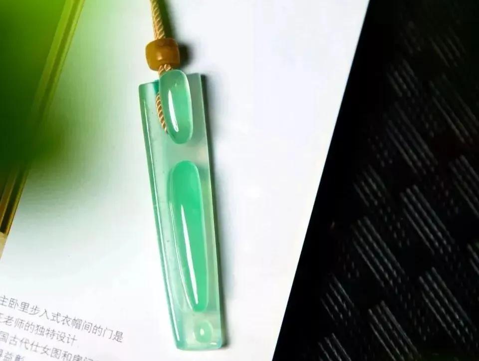 不看不知道，晴水翡翠原来这么美  第1张