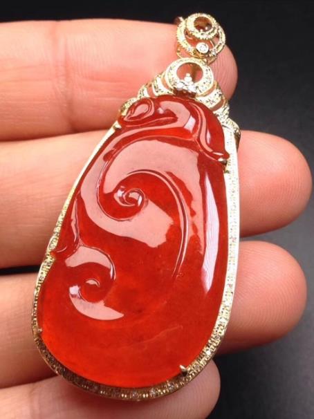 “万翠易得，一翡难寻”一一红翡的魅力与鉴赏  第10张