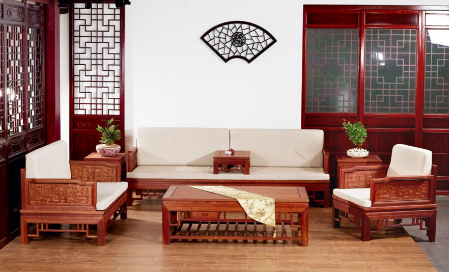 b货翡翠手镯价格科普：有关“花梨木”的知识  第5张