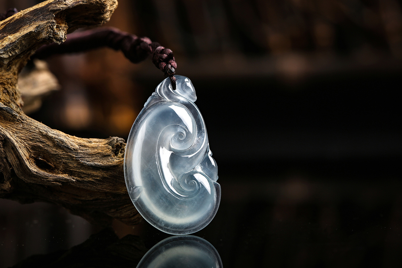 翡翠价值越来越高昂，不会评估翡翠价值怎么行  第5张