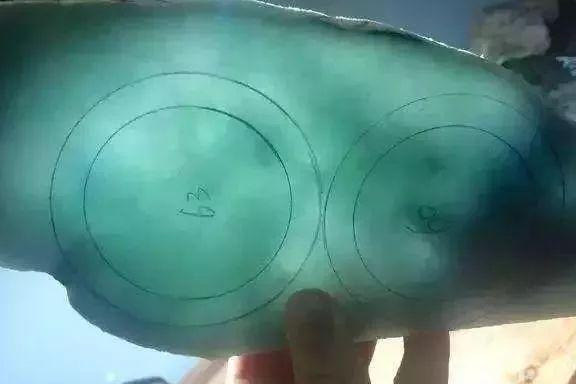 翡翠手镯：5分钟让你看明白自己手镯的真实价格  第2张