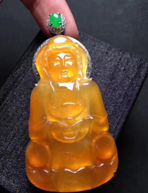 龙战于野，其血玄黄一一“金翡翠”黄翡  第2张