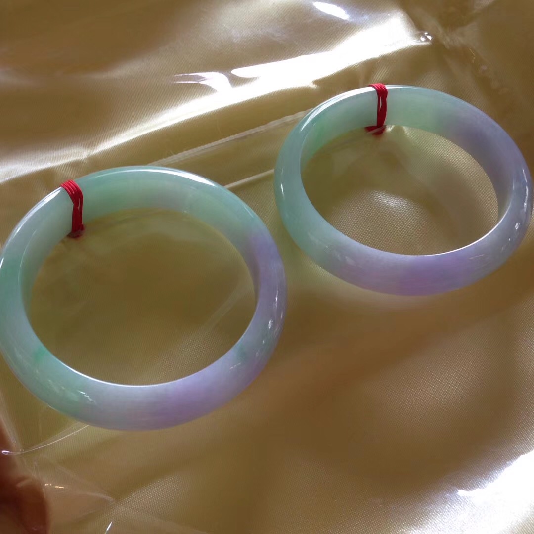 以紫为贵，紫罗兰翡翠在国人心中的地位如何？如何鉴别高低呢？  第1张