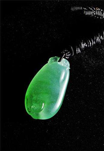 翡翠珠子多少钱一颗出淤泥而不染，清净高雅芙蓉种  第2张