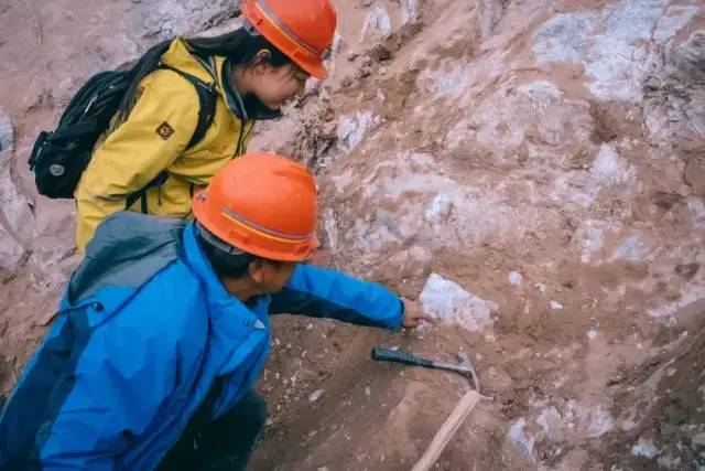 为什么正宗新疆和田玉很难买到？  第5张