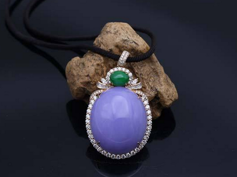 八年前买的翡翠如今涨价十倍！原来它才是潜力股！  第11张