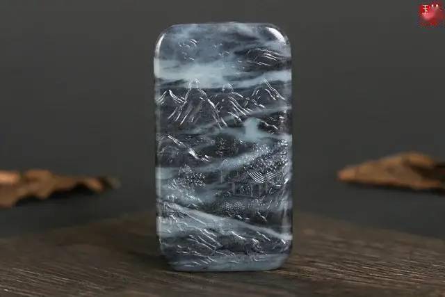 老坑翡翠怎么样为什么懂玉的人从不给玉石估价？看完这篇你就懂了......  第4张