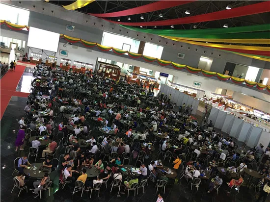 翡翠玉石的价格是怎样来的？  第2张