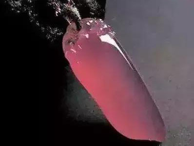 价值6亿的紫罗兰翡翠照样“见光死”? 真是又爱又恨的翡翠  第7张