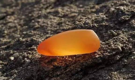 玉石加工设计常年被低估的 5 种玉石，有的还是四大名玉之一！  第3张