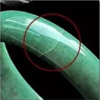 售价一千块和一万块的翡翠，它们的差别在哪里？  第13张