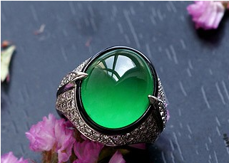 玉中上品，翡翠怎么买？  第3张