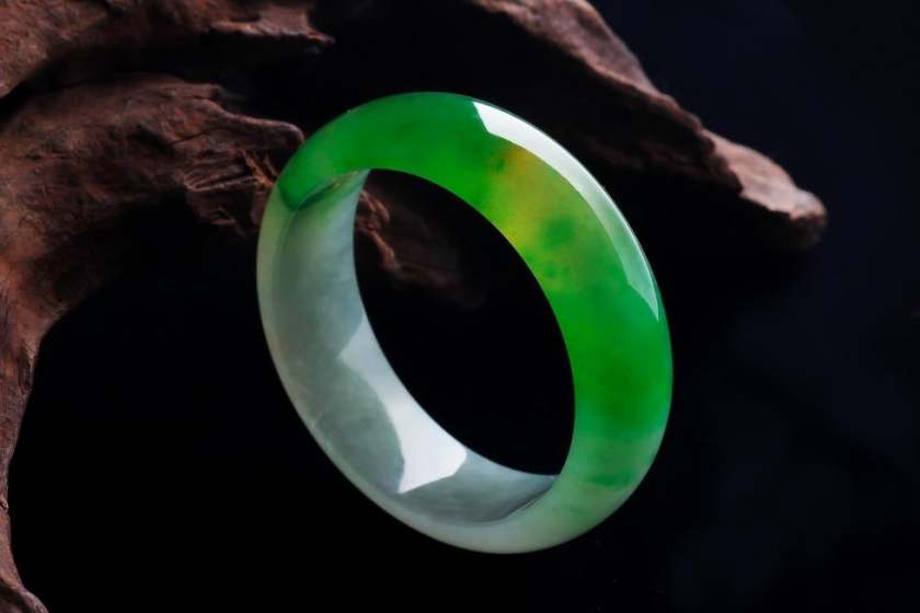 翡翠近二十年价格走势 近二十年翡翠价格变化  第3张