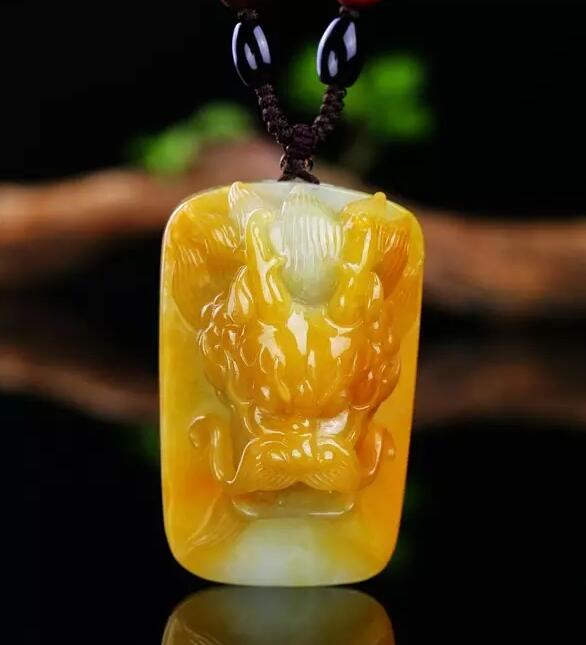 合肥市翡翠商城黄翡翠之王中王  第1张