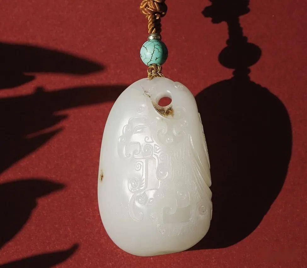 为何同块和田玉在不同地方价格差距如此大？  第8张