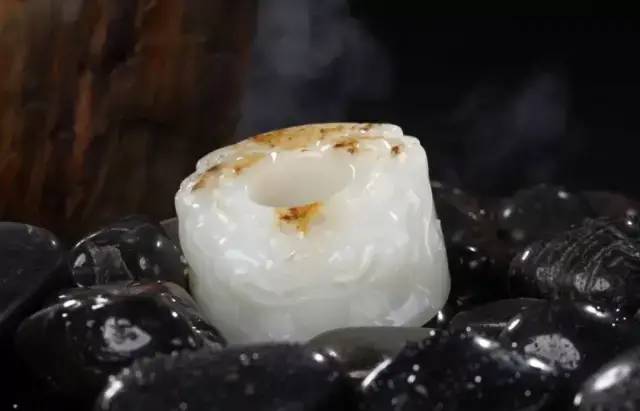 为什么正宗新疆和田玉很难买到？  第2张