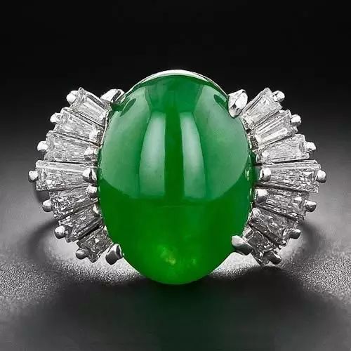 王朝翡翠貔貅满绿翡翠都是极品？如果这么认为就大错特错了  第1张