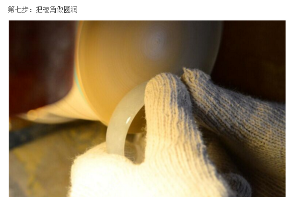 翡翠玉镯a货正品价格翡翠价格贵的有理由吗？剖析翡翠市场价值  第10张