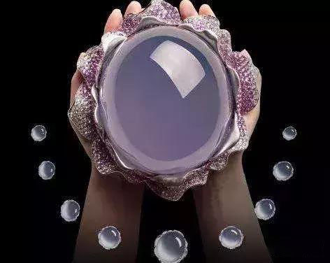 价值6亿的紫罗兰翡翠照样“见光死”? 真是又爱又恨的翡翠  第3张