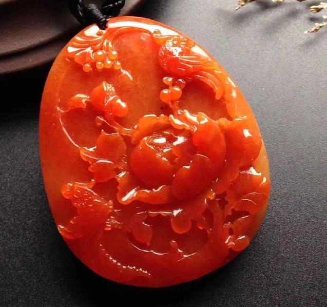 “万翠易得，一翡难寻”一一红翡的魅力与鉴赏  第17张