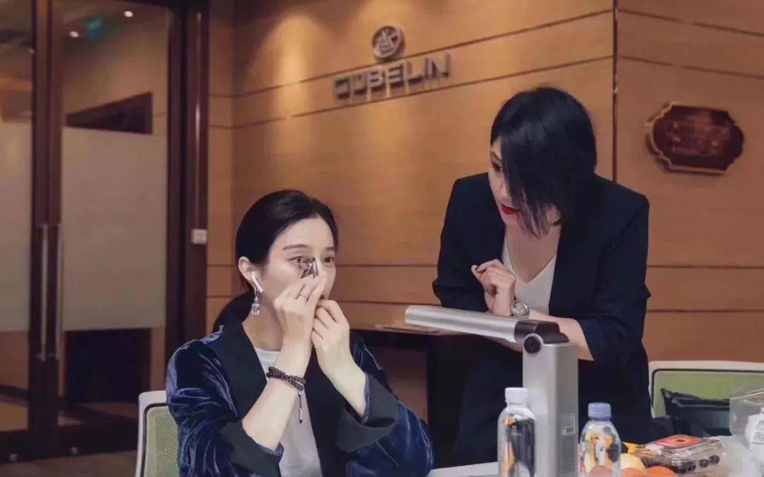 翡翠玉石手镯心非洲祖母绿能开“木佐绿”证书？顶级祖母绿的颜色跟产地到底有没有关系？  第25张