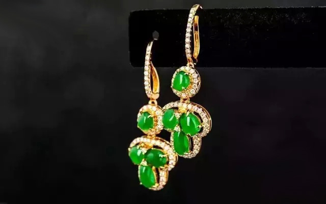 高档翡翠的收藏价值为何高于其他贵重珠宝？  第1张