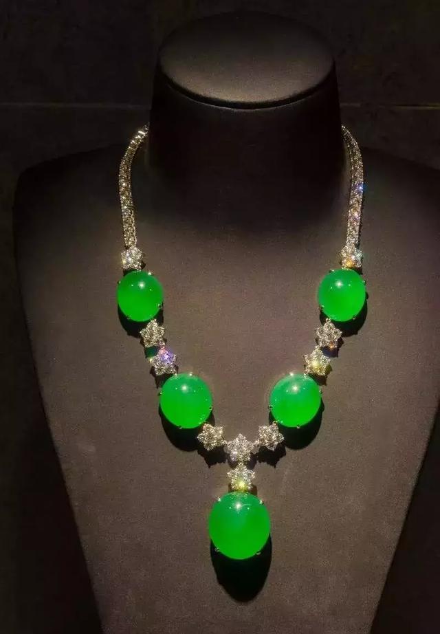 翡翠原石：各种翡翠价格，差别究竟在哪？  第4张