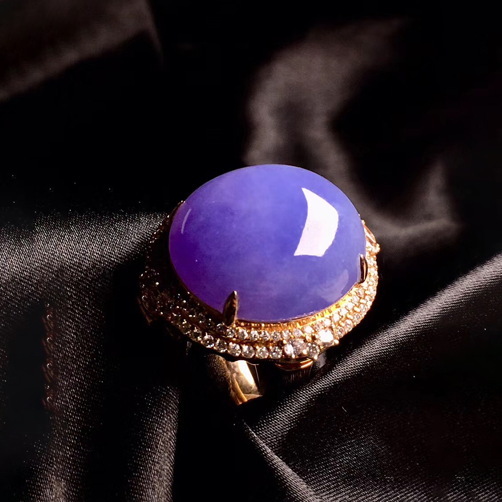 未来翡翠市场的趋势及现在收藏翡翠还有价值吗？  第8张