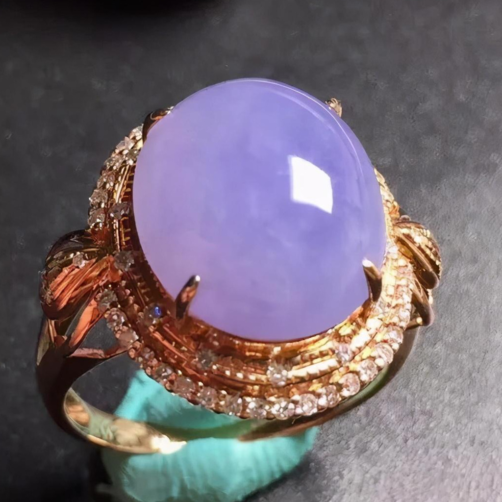 大件翡翠a货摆件简单三步，教你判断紫罗兰翡翠的价值  第8张