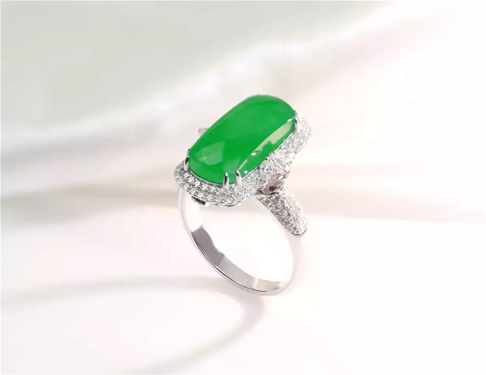 翡翠中的“种水货”和“色货”  第21张