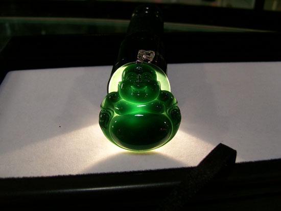 墨翠价值界定，眼前的黑不是黑  第3张