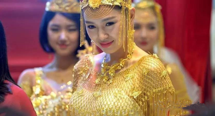 黄金大涨，黄金珠宝却消费乏力，珠宝首饰为啥突然不好卖了？  第3张