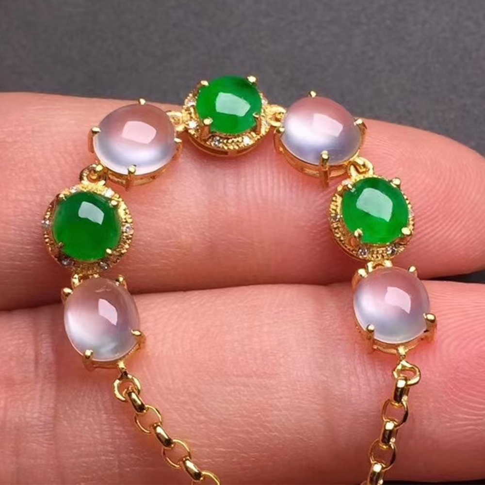 未来翡翠市场的趋势及现在收藏翡翠还有价值吗？  第6张