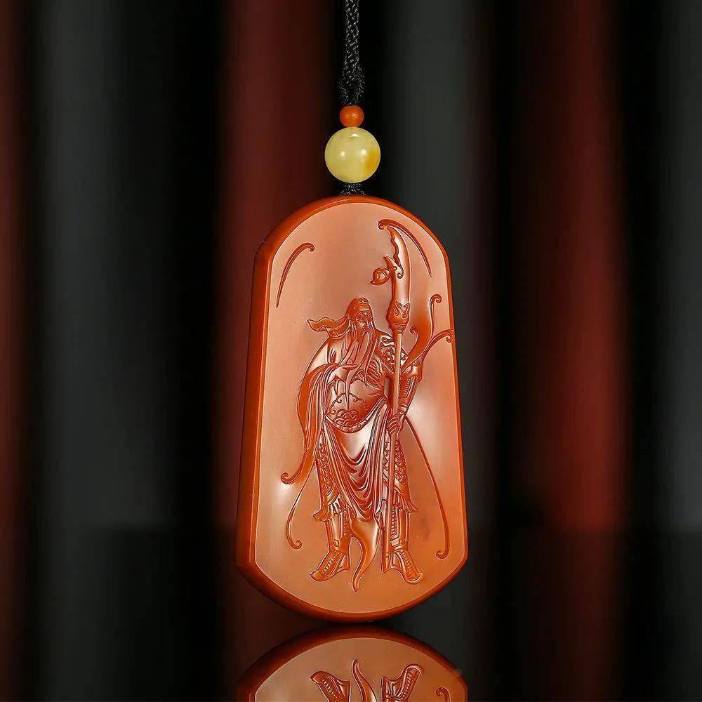 翡翠戒指几种颜色5年暴涨超百倍，跻身为大众的掌中宝！它凭什么？  第11张