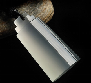 翡翠猫眼手镯价格一字之差，价格相差千万！  第3张