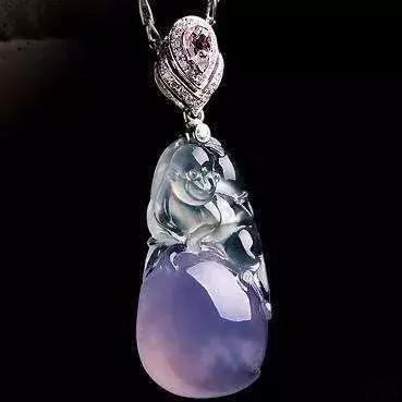 价值6亿的紫罗兰翡翠照样“见光死”? 真是又爱又恨的翡翠  第5张