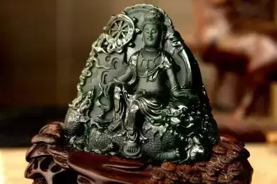 招财、辟邪的墨翠，为何又是“情人的影子”？  第1张