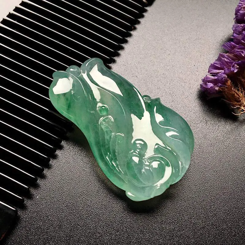 翡翠不只有绿色值钱，这四种例外！！！  第6张