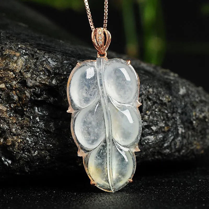 翡翠不只有绿色值钱，这四种例外！！！  第3张