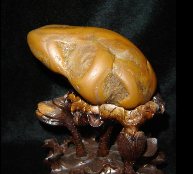 黄蜡石的价格受什么影响呢？  第3张