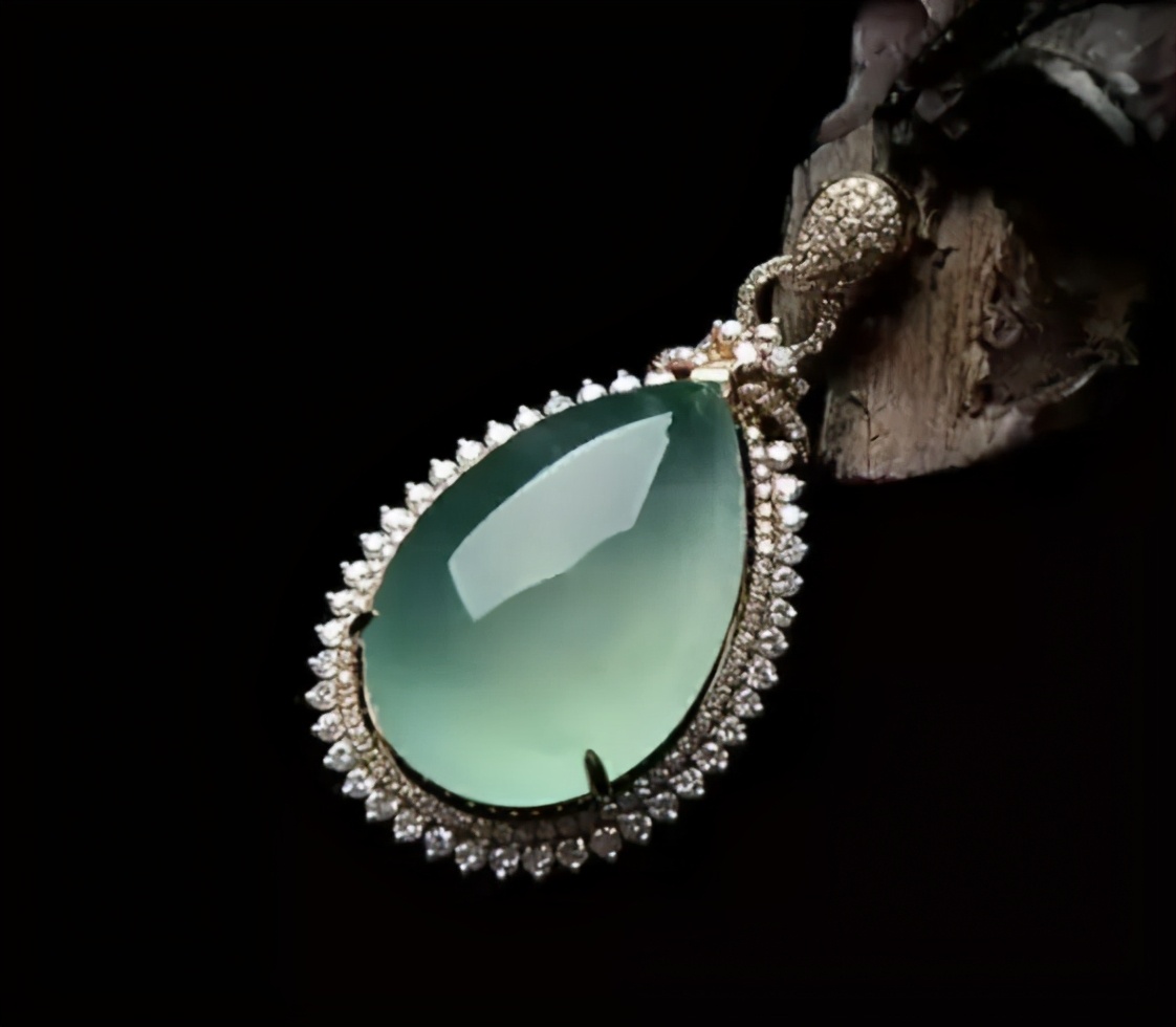 雨过天便晴，聊一聊晴水翡翠的既视感  第3张