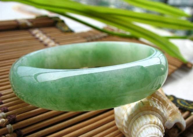 翡翠珠子多少钱一颗出淤泥而不染，清净高雅芙蓉种  第7张