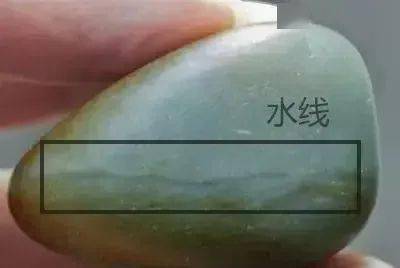 什么是和田玉的水线？有水线的和田玉到底好吗？  第2张
