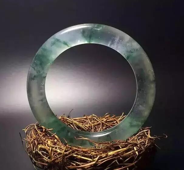 过去20年，高端翡翠增值超过1000倍！现在的你该如何买翠？  第6张