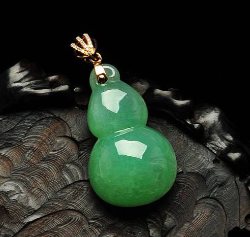 翡翠可以买吗豆种翡翠真的不值钱吗？看完你就不这么想了！  第10张