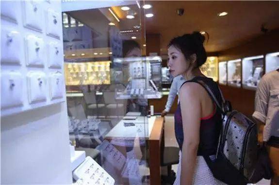 玉石加工价格参照想到国外买珠宝玉石？小心被坑死！  第1张