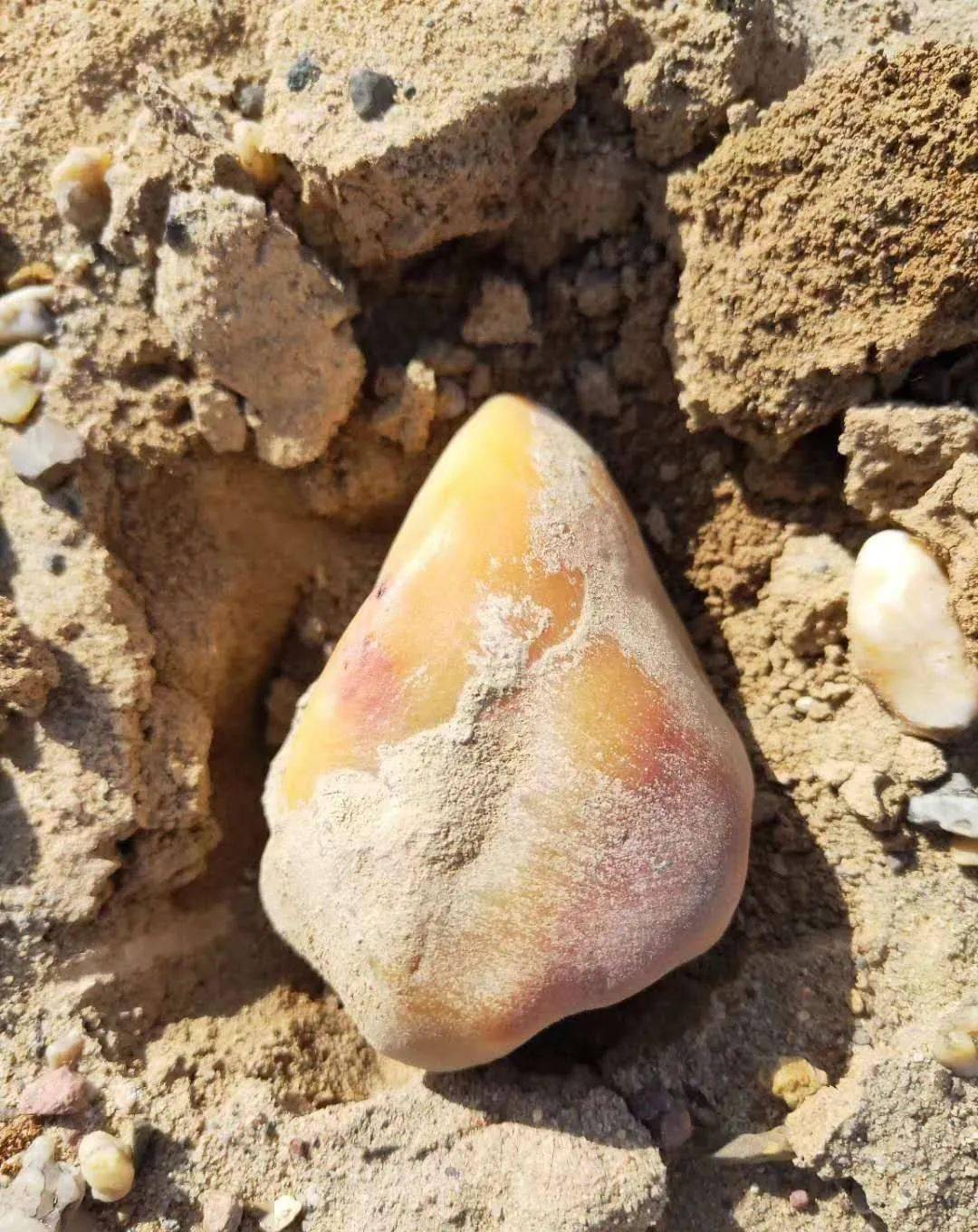 继和田玉后，崛起的玉石——金丝玉！  第5张